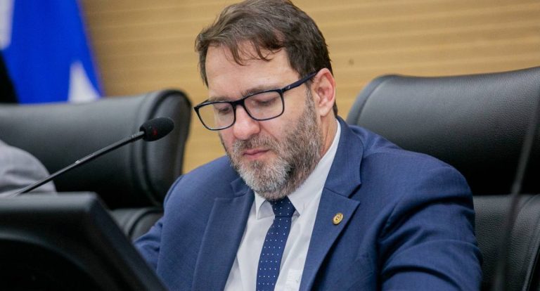 Alex Redano indica instalação urgente de corrimão em ponte da RO-140, em Rio Crespo