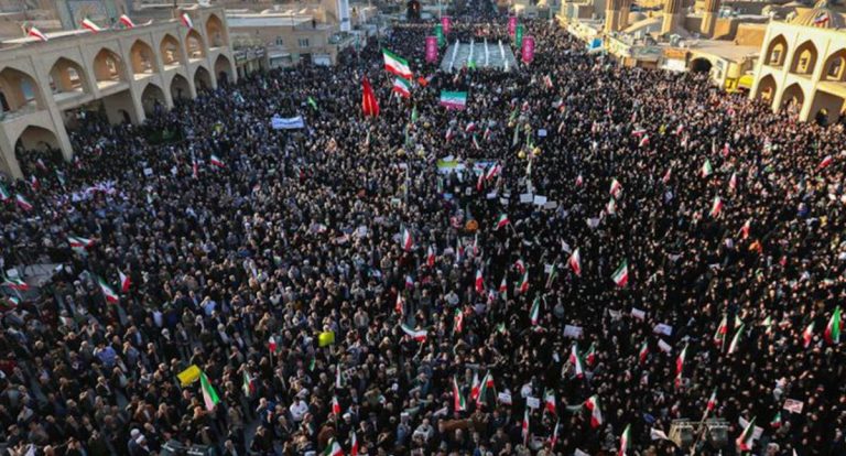 Atos pró-governo no Irã denunciam interferência estrangeira