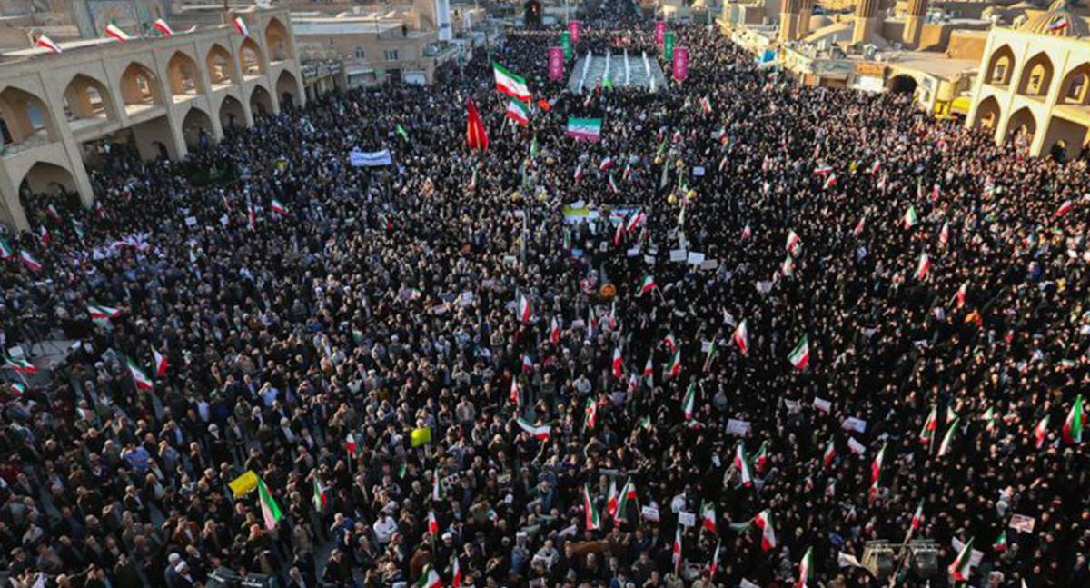 Atos pró-governo no Irã denunciam interferência estrangeira