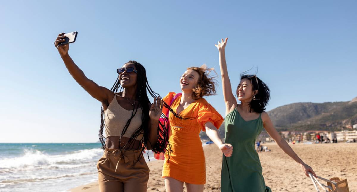 Brasil bate recorde histórico com 9,2 milhões de turistas internacionais em 2025