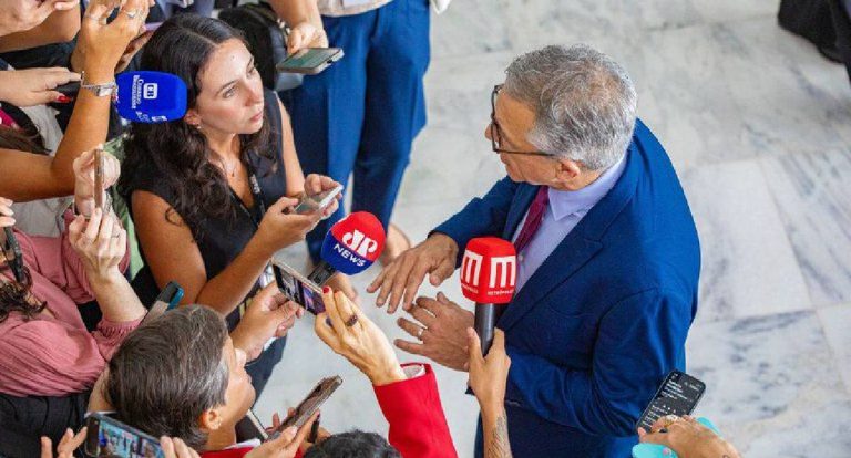 Brasil envia 40 toneladas de insumos para hemodiálise na Venezuela