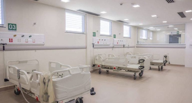 Cemetron recebe reforma e ampliação com novos leitos de UTI e clínica