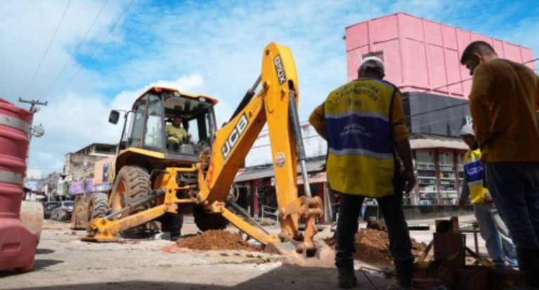 Centro de Porto Velho recebe obra de drenagem para acabar com alagamentos históricos
