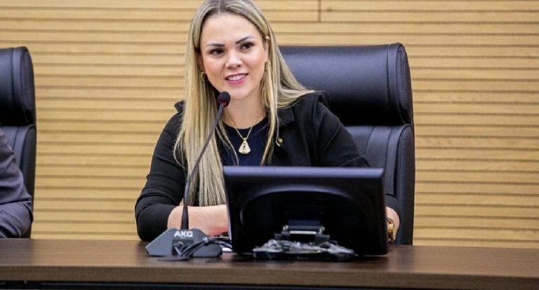 Cláudia de Jesus garante R$ 60 mil para academia em Ariquemes