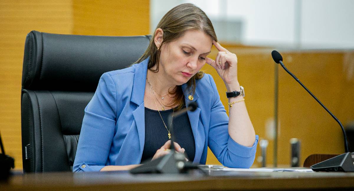 Deputada Lebrinha destina R$ 100 mil para medicamentos em Governador Jorge Teixeira