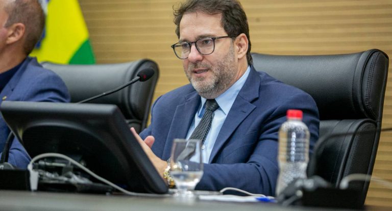 Deputado Alex Redano propõe lavanderia industrial para unidades prisionais de Ariquemes