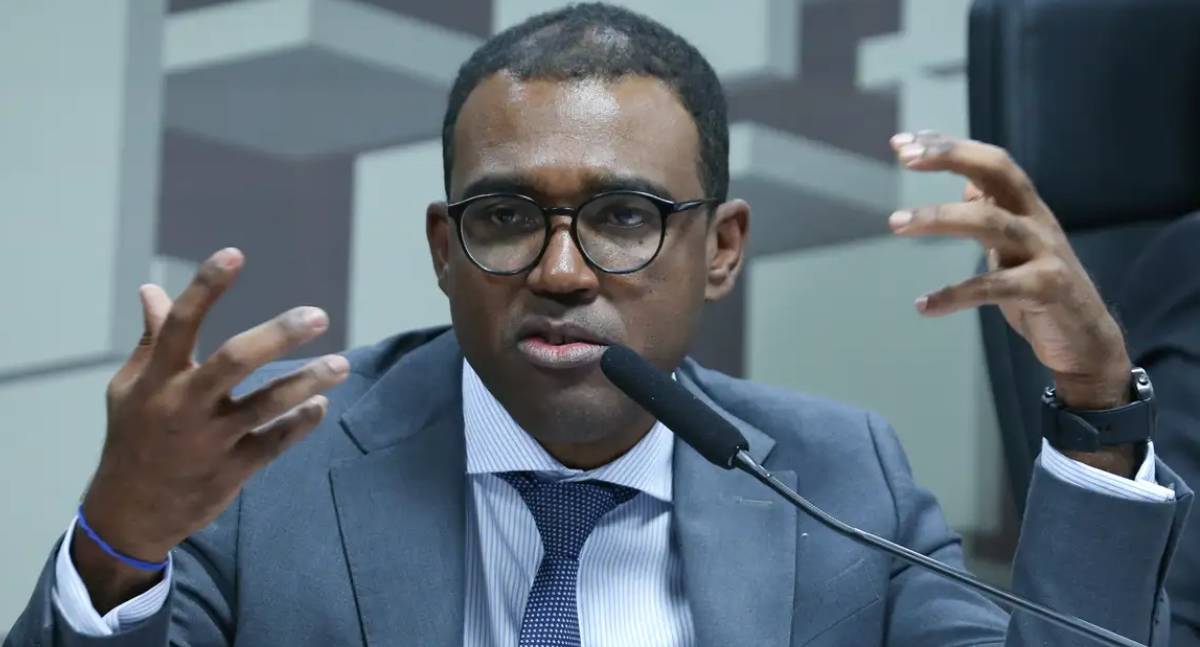 Diretor do Banco Central nega recomendação de compra de carteiras