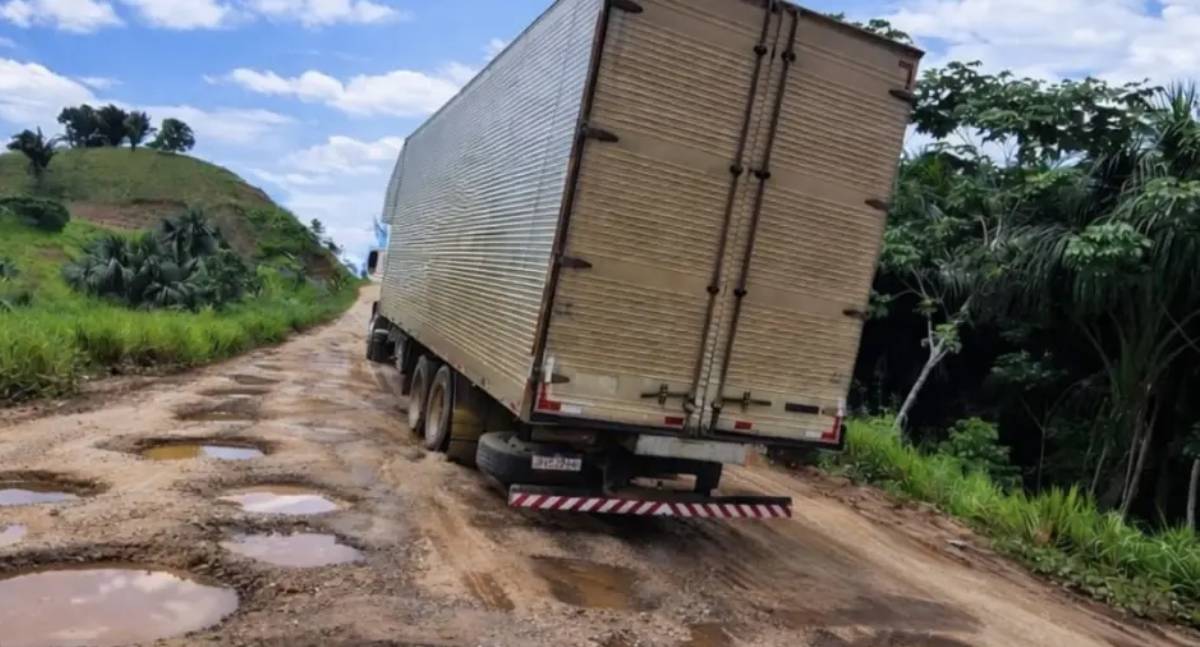 Dnit anuncia operação tapa-buracos na BR 364 em fevereiro