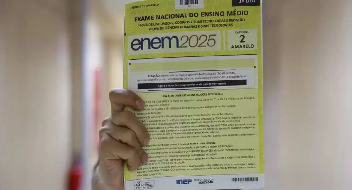 Emissão de certificado do ensino médio via Enem gera impasse