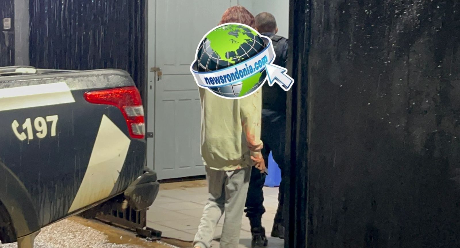 Enteado ataca padrasto com panela de pressão na cabeça para defender mãe de agressões