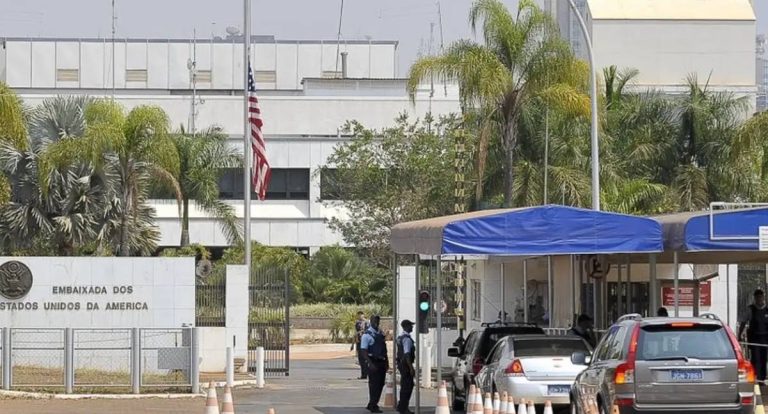 Estados Unidos suspendem emissão de vistos de imigrante para brasileiros