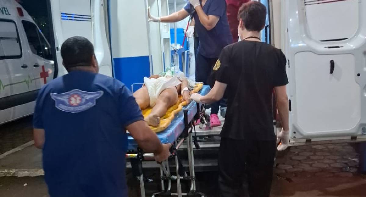 Ex-companheiro esfaqueia mãe e filha: ataque na Vila Samuel