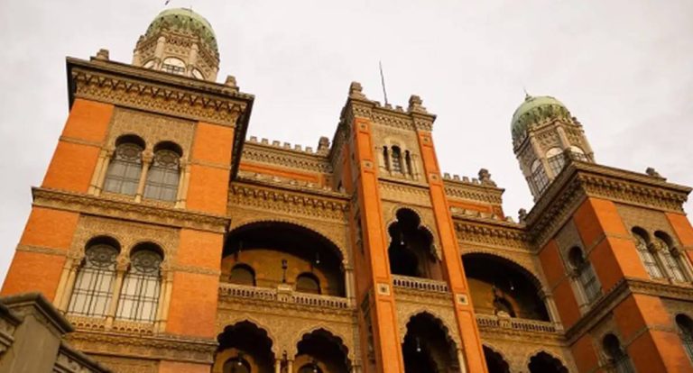 Fiocruz conduz estudo com injeção contra HIV em sete cidades