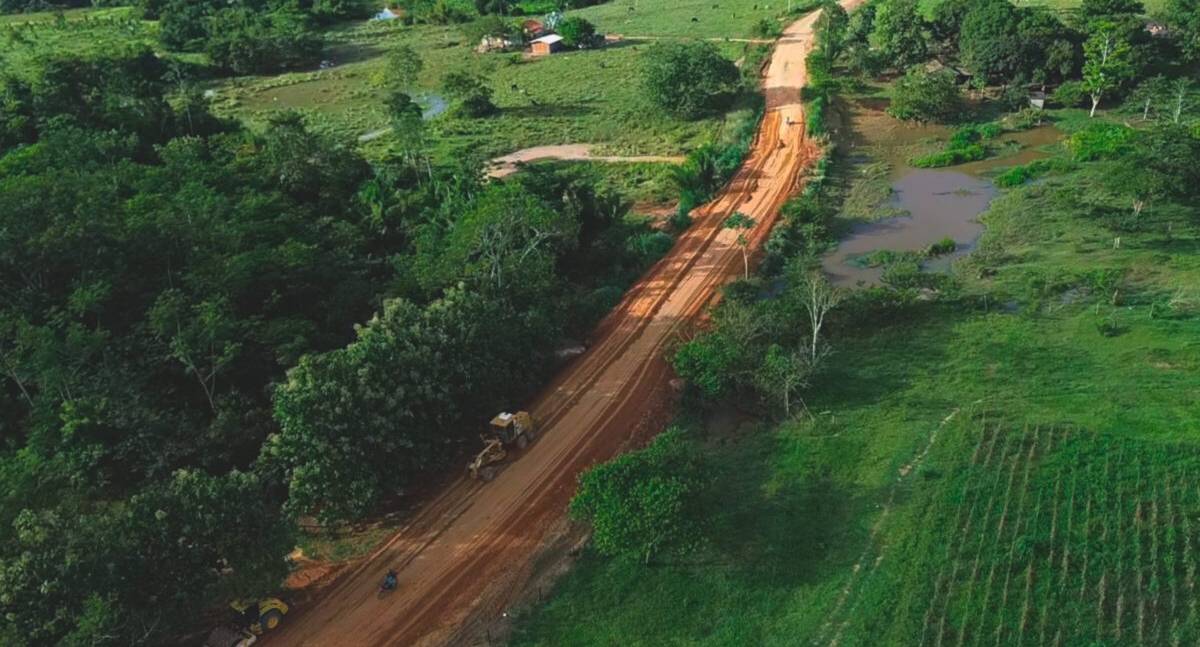 Governo de RO realiza manutenção com encascalhamento nas RO-470 e RO-010