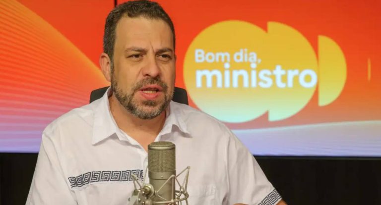 Governo federal anuncia projeto para participação popular no orçamento da União