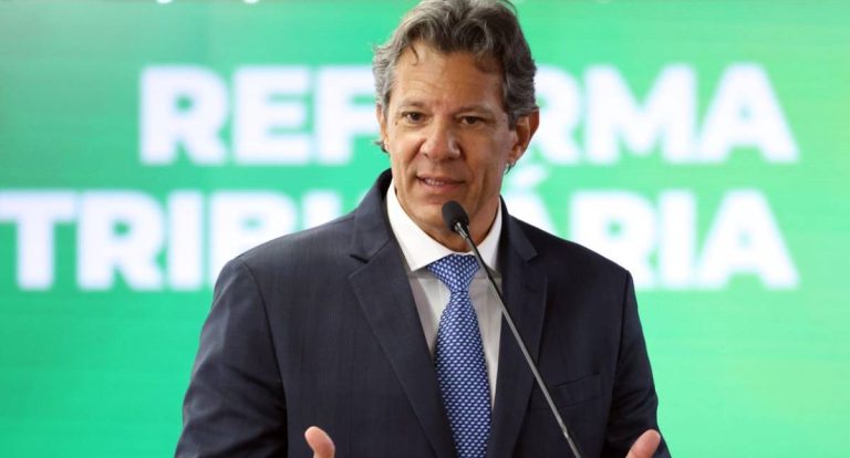 Governo federal cumpre meta fiscal com déficit de 0,1 por cento do PIB