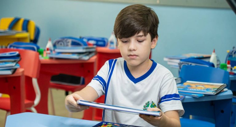 Jaru conquista Selo Ouro do MEC pela alfabetização na idade certa