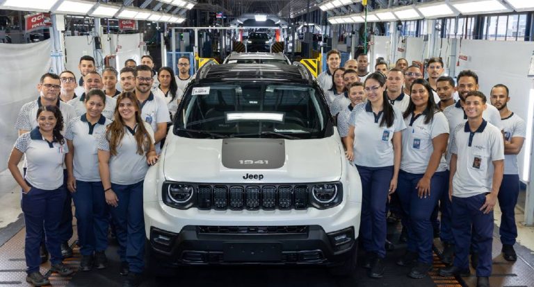 Jeep Renegade alcança 700 mil unidades produzidas no Brasil