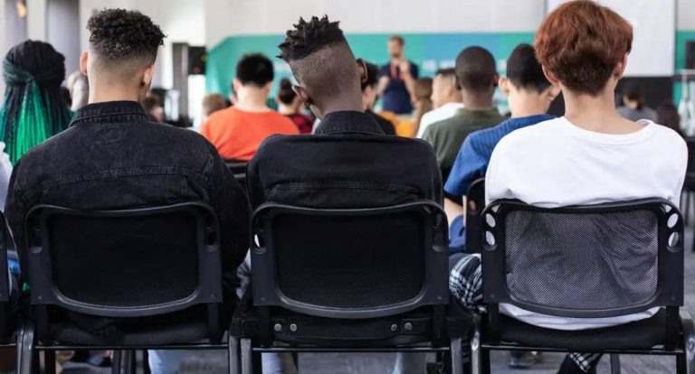 Justiça catarinense suspende lei que proibia cotas raciais em universidades