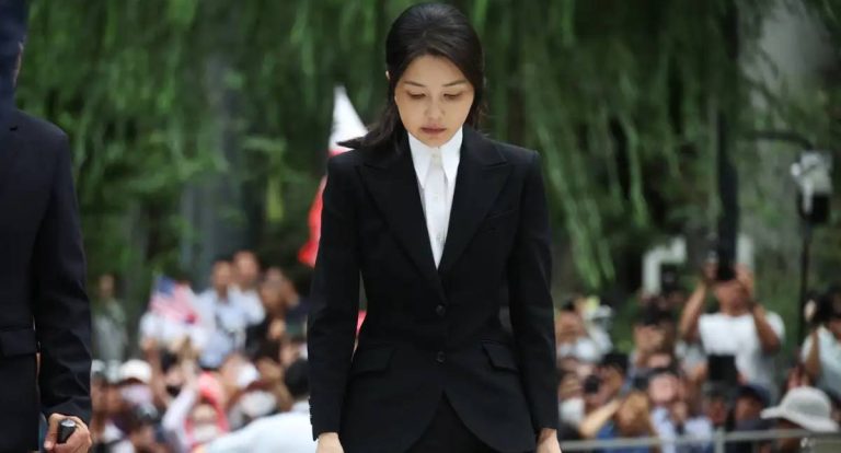 Justiça da Coreia do Sul condena ex-primeira-dama por corrupção