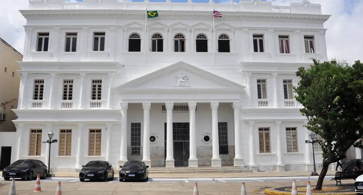 Justiça do Maranhão mantém prisão de prefeito por desvios milionários