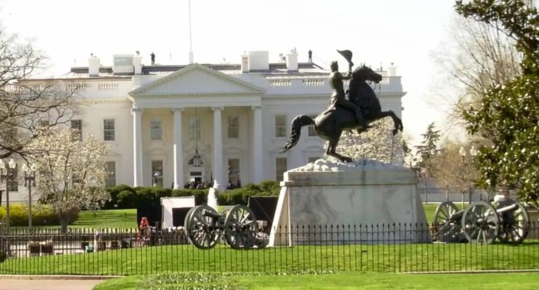 Lula confirma viagem a Washington para reunião com Trump