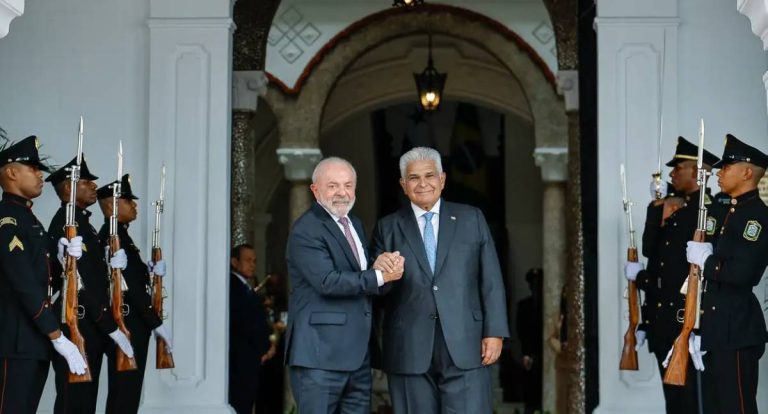 Lula defende neutralidade do Canal do Panamá após ameaças de Trump