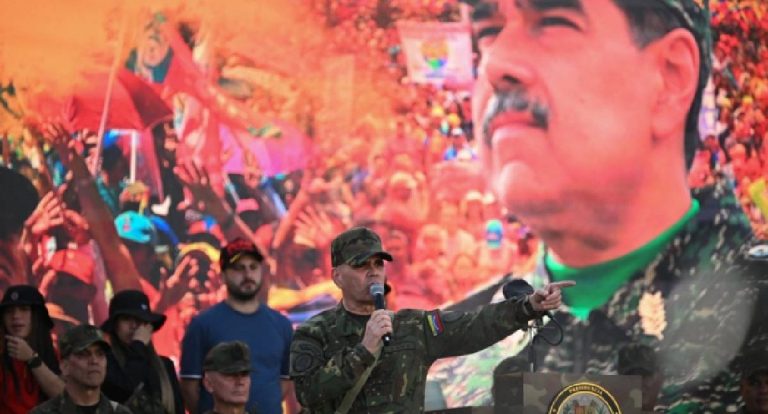 Ministro venezuelano chama ataque dos EUA de vil e covarde