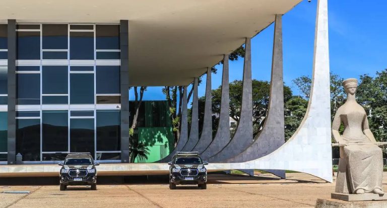 Moraes determina prisão de Filipe Martins, ex-assessor de Bolsonaro