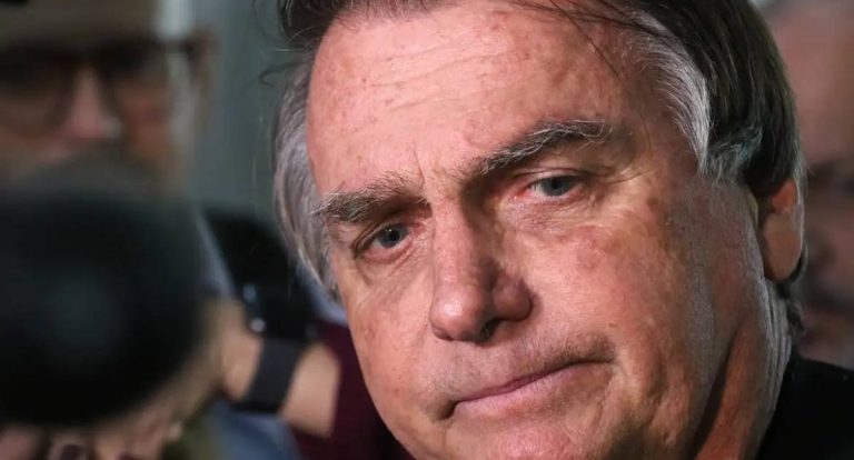 Moraes nega novo recurso de Bolsonaro contra condenação por golpe