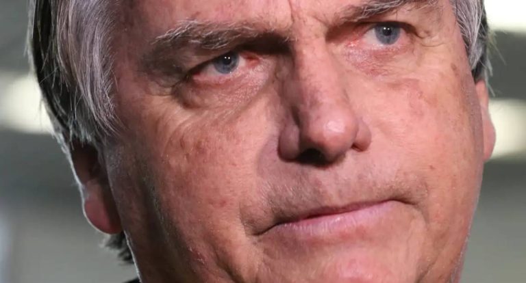 Moraes solicita relatório sobre rotina de Bolsonaro na prisão