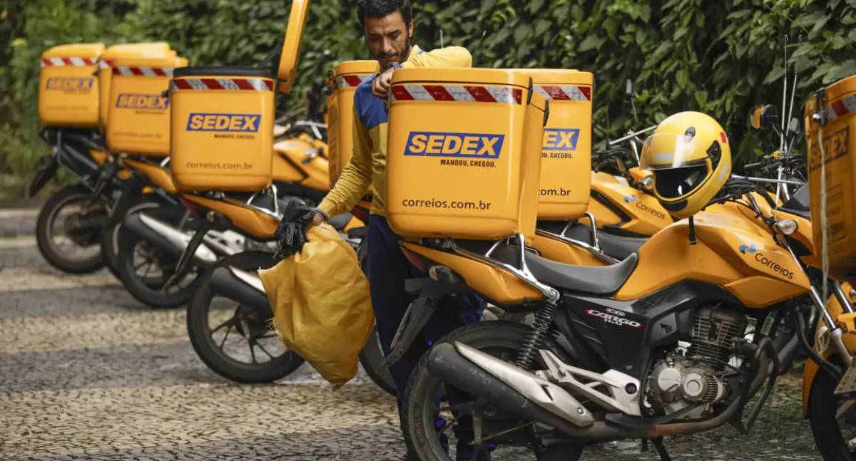 Moraes suspende benefícios do acordo que encerrou greve nos Correios