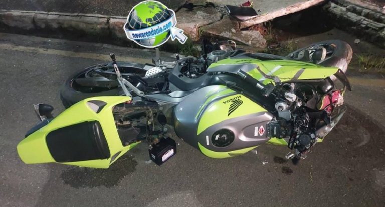 Motociclista fica em estado grave após queda de CB1000 no centro