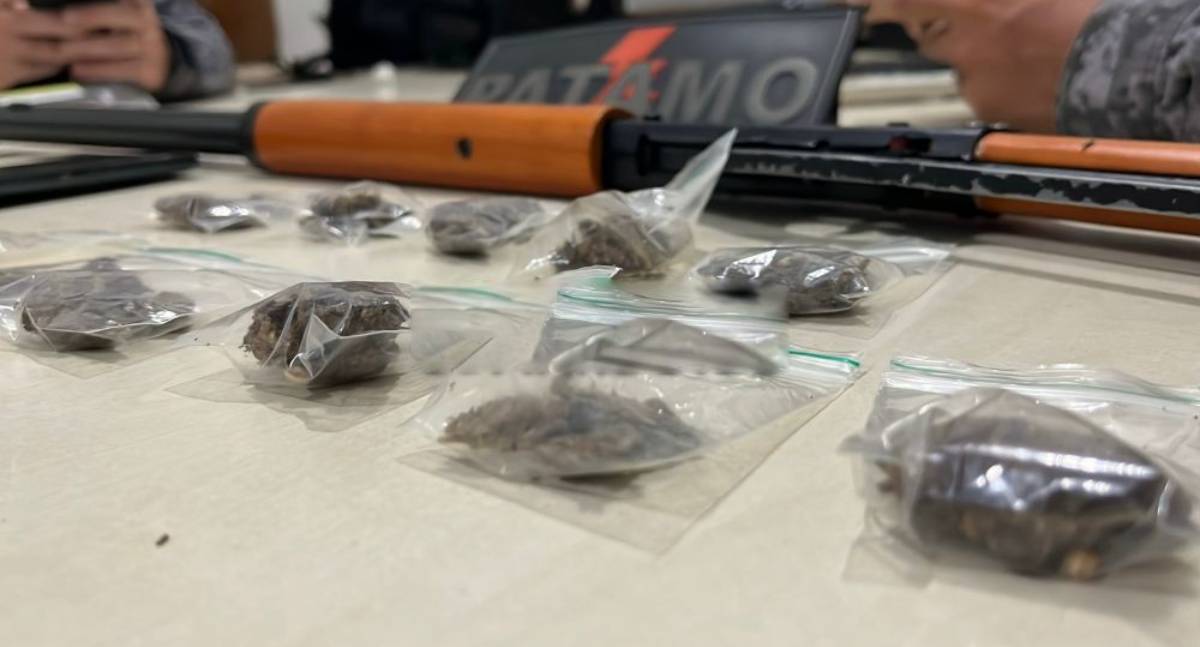 PATAMO apreende drogas e arma de fogo durante patrulhamento em Ji-Paraná