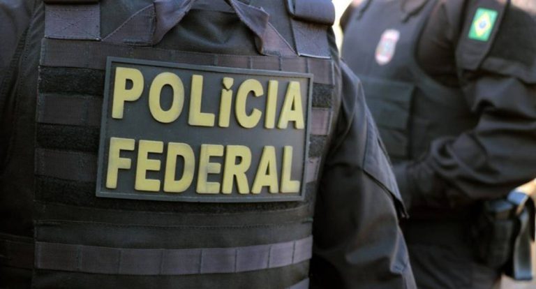 PF cumpre mandados em investigação de tortura contra mulher boliviana em Guajará-Mirim