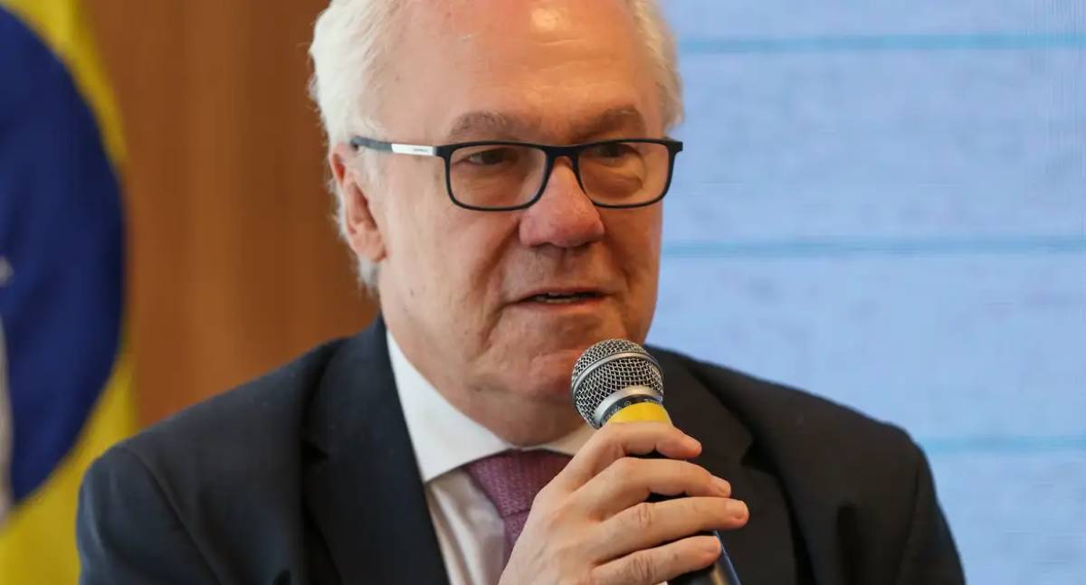 Presidente do Inep nega erro em resultado final do Enamed