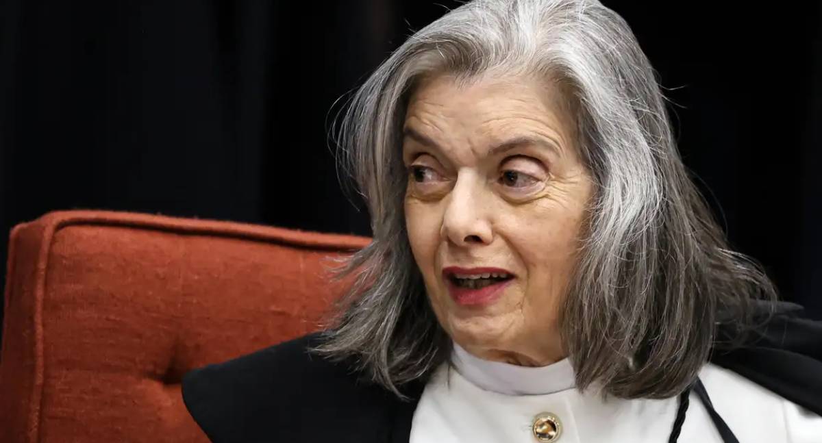 Presidente do TSE alerta para riscos da desinformação em 2026