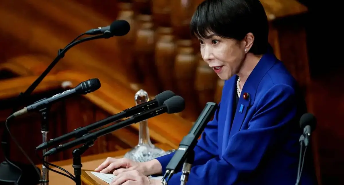 Primeira-ministra do Japão dissolve Parlamento e convoca eleições