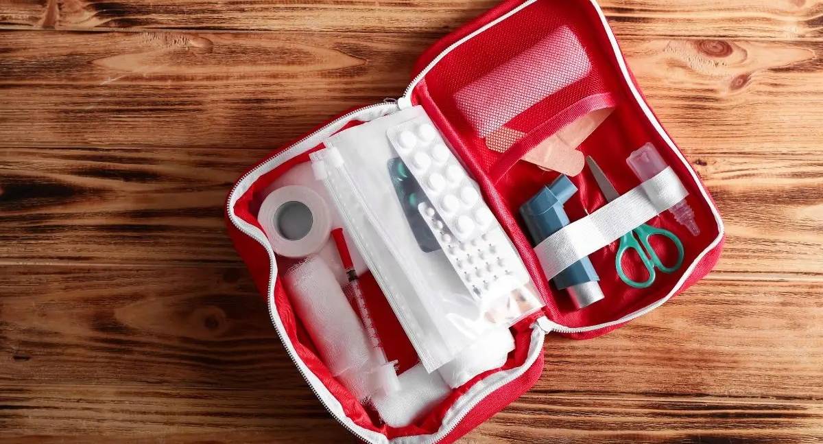 Primeiros socorros em viagens: como agir até ajuda chegar