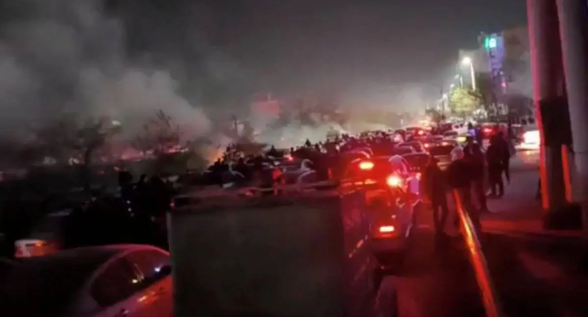 Protestos no Irã perdem força após repressão e ameaças dos Estados Unidos