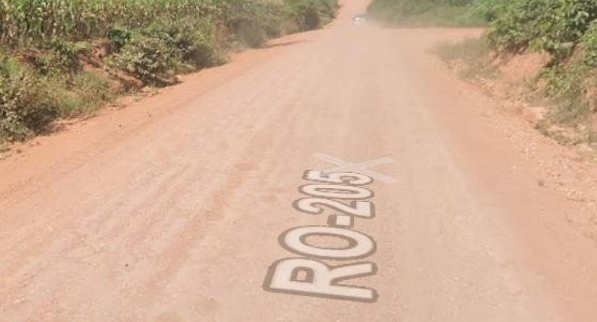 Recuperação da RO-205 é solicitada por Dra. Taíssa Sousa após relatos de risco em ambulâncias