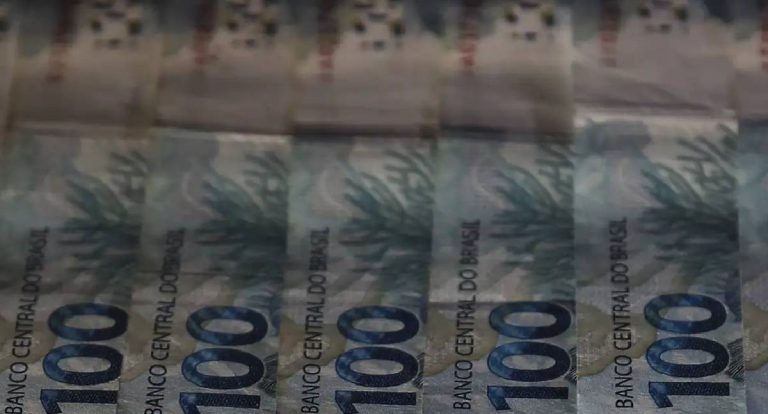 Reforma tributária inicia fase de testes com IVA Dual em 2026