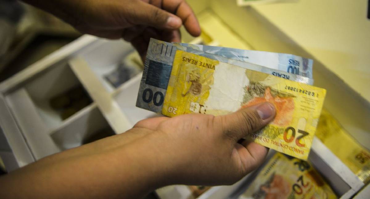 Saque-aniversário do FGTS 2026: pagamentos começam para nascidos em janeiro