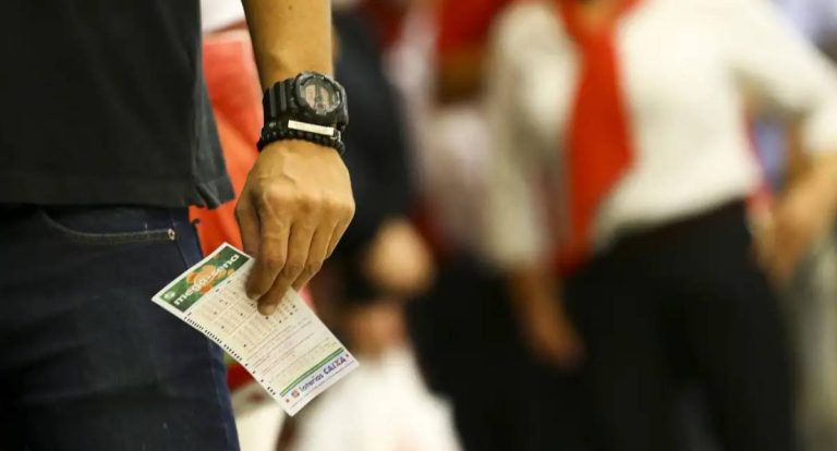 Sem acertadores, Mega-Sena acumula e pode pagar R$ 115 milhões