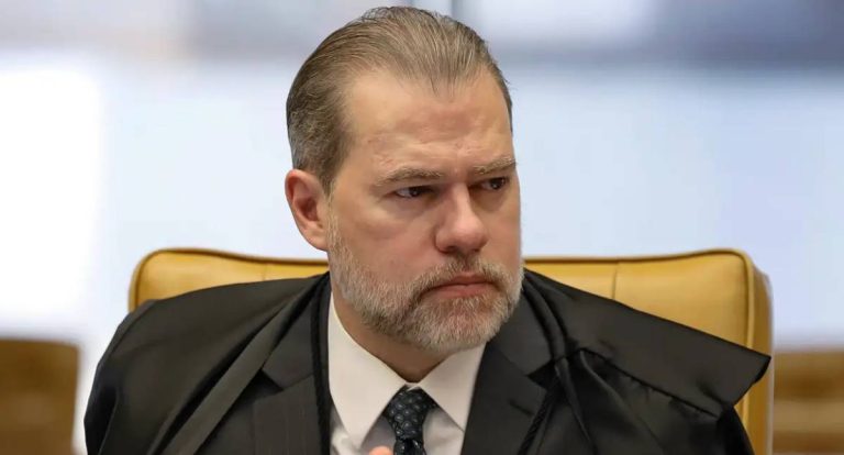 Toffoli decidirá sobre instância do caso Master após inquérito