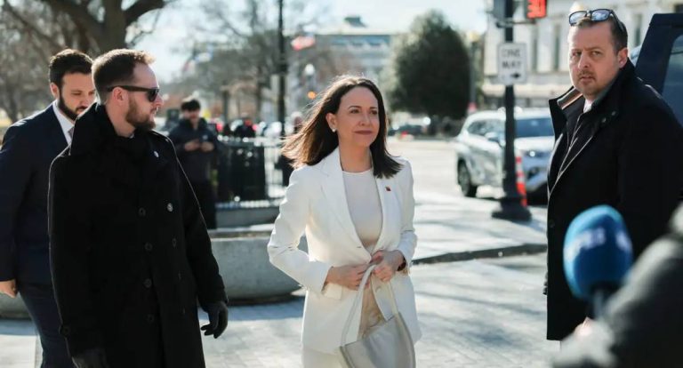 Trump aceita medalha do Nobel da Paz de María Corina Machado