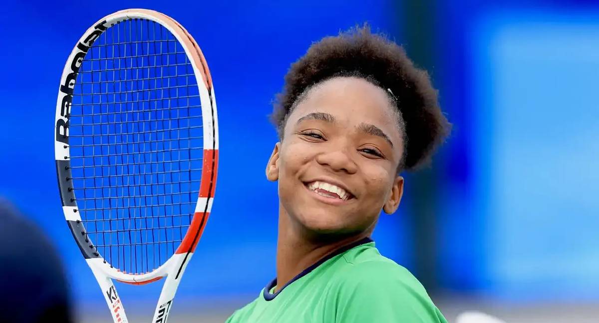 Vitória Miranda é eleita melhor tenista jovem de 2025