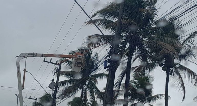 Chuvas intensas: Energisa alerta para riscos elétricos