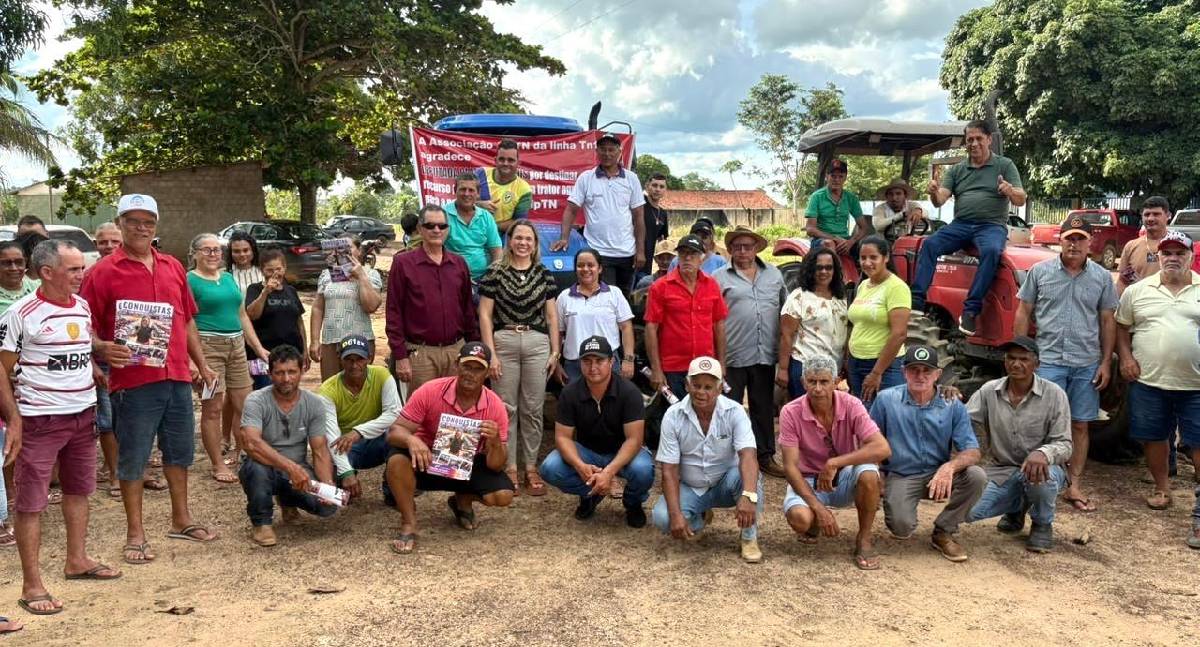 Cláudia de Jesus destina R$ 360 mil para trator em Urupá