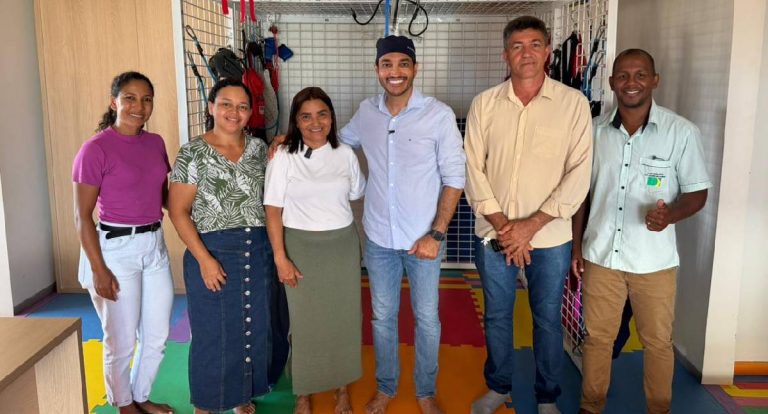 Fernando Máximo destina emenda para APAE